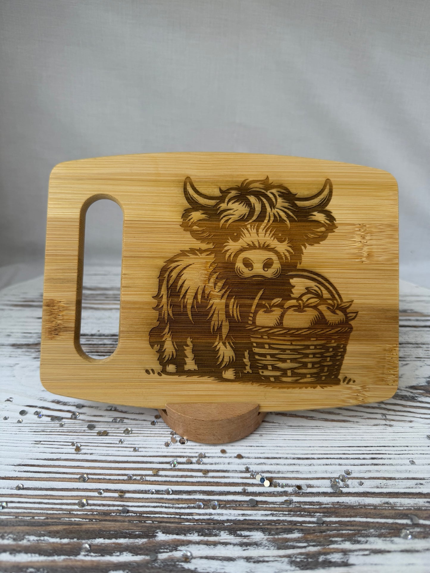 Highland Cow Mini Bamboo Cutting Board – Laser Engraved