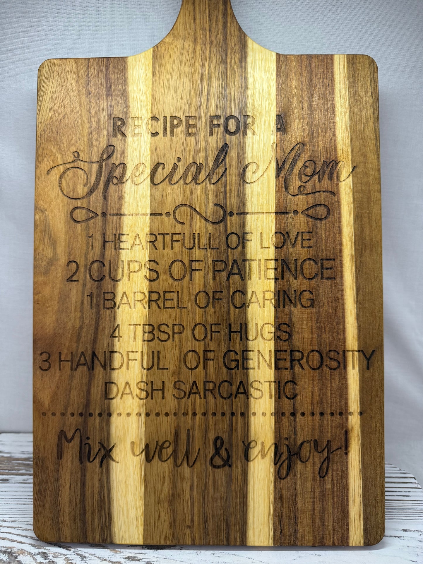 Mom Recipe Cutting Board