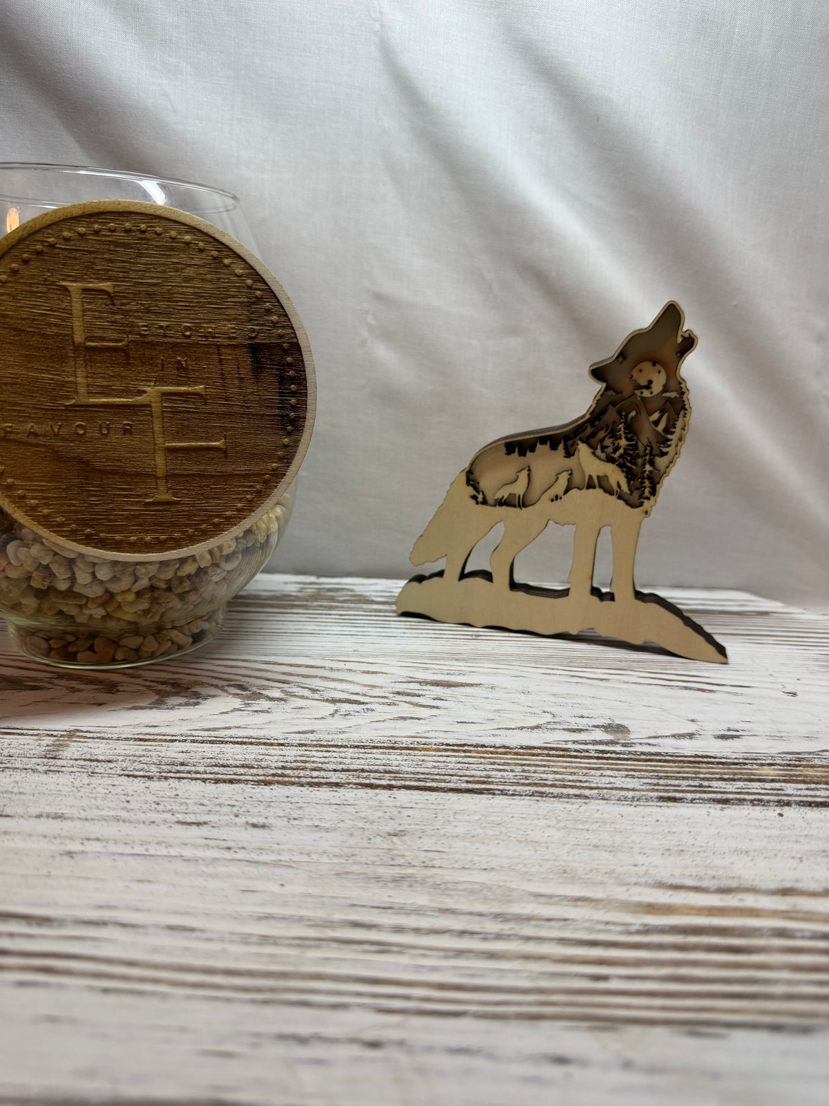 Wolf Multilayer Wood Decor