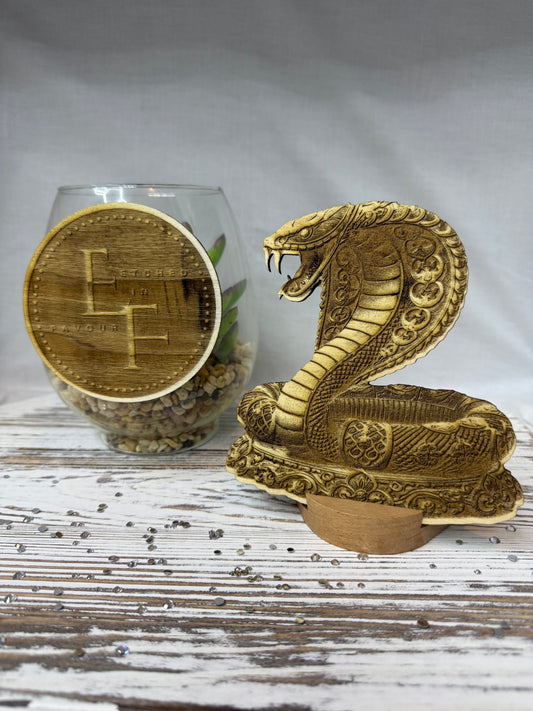 Laser Engraved Cobra Wood Art – Intricate Wooden Snake Decor
